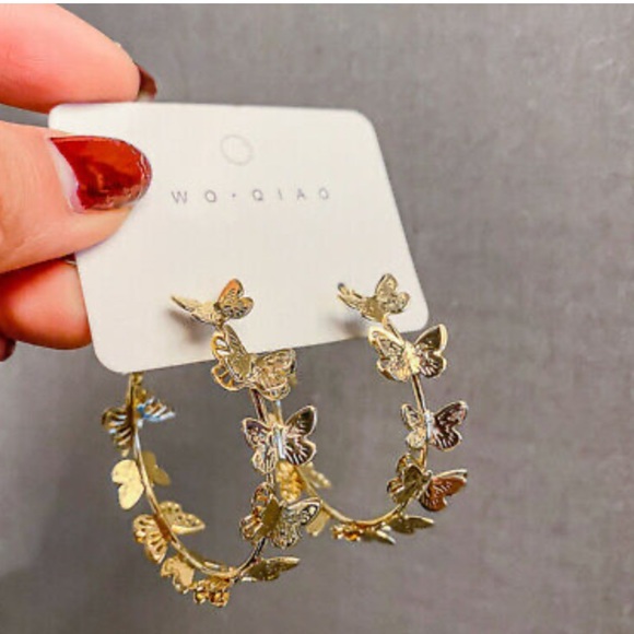 Jewelry - NEW Butterfly 18k Gold Plated Hoop Earrings